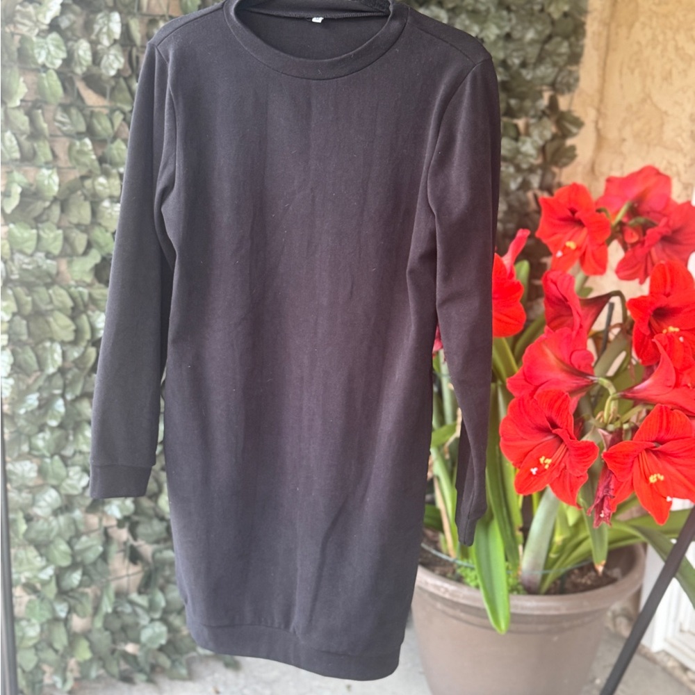Elegant Black Long Sleeve Sweater Dress